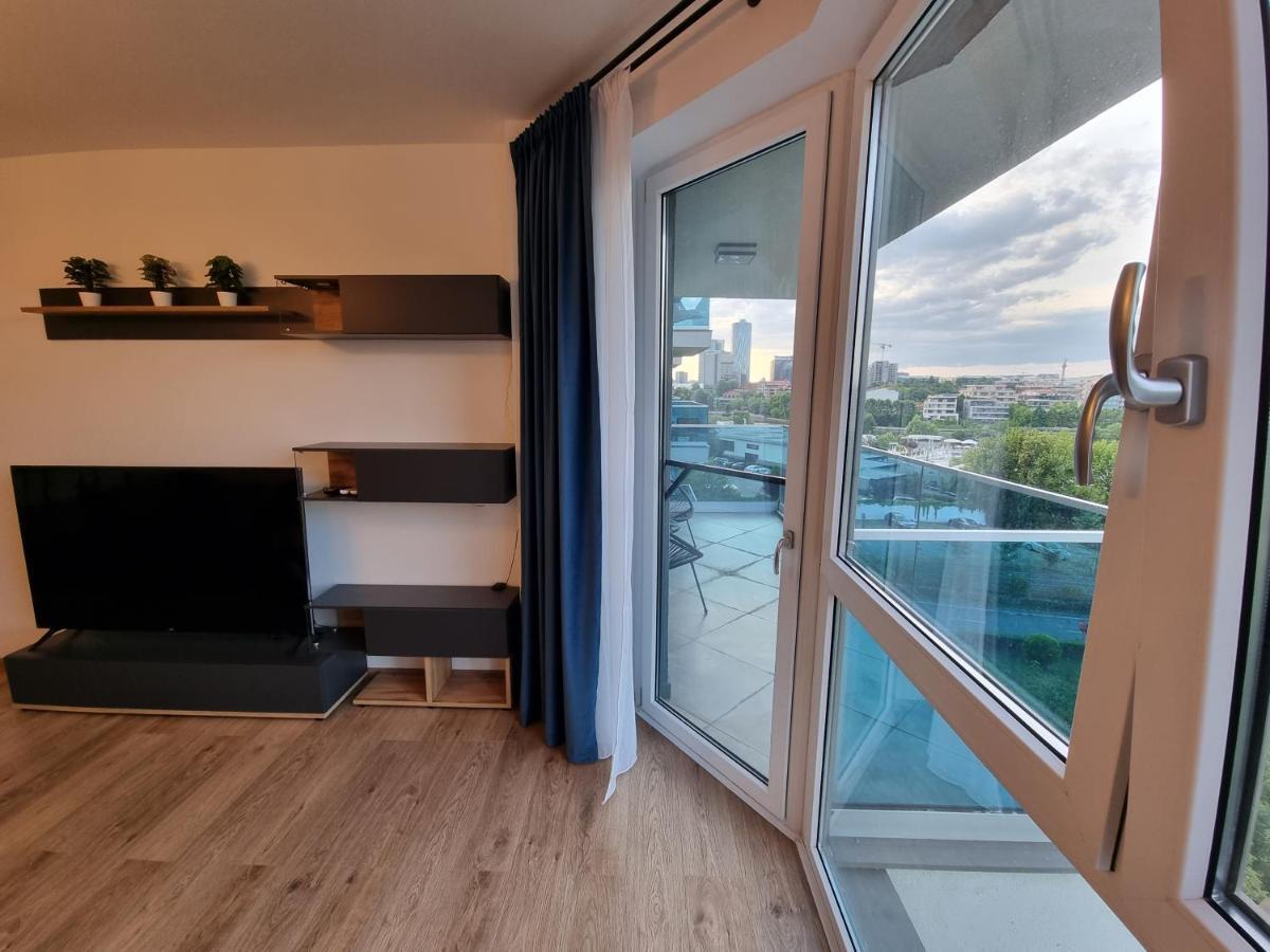 Grand Look & Best Location For Business On Bukarest Eksteriør billede