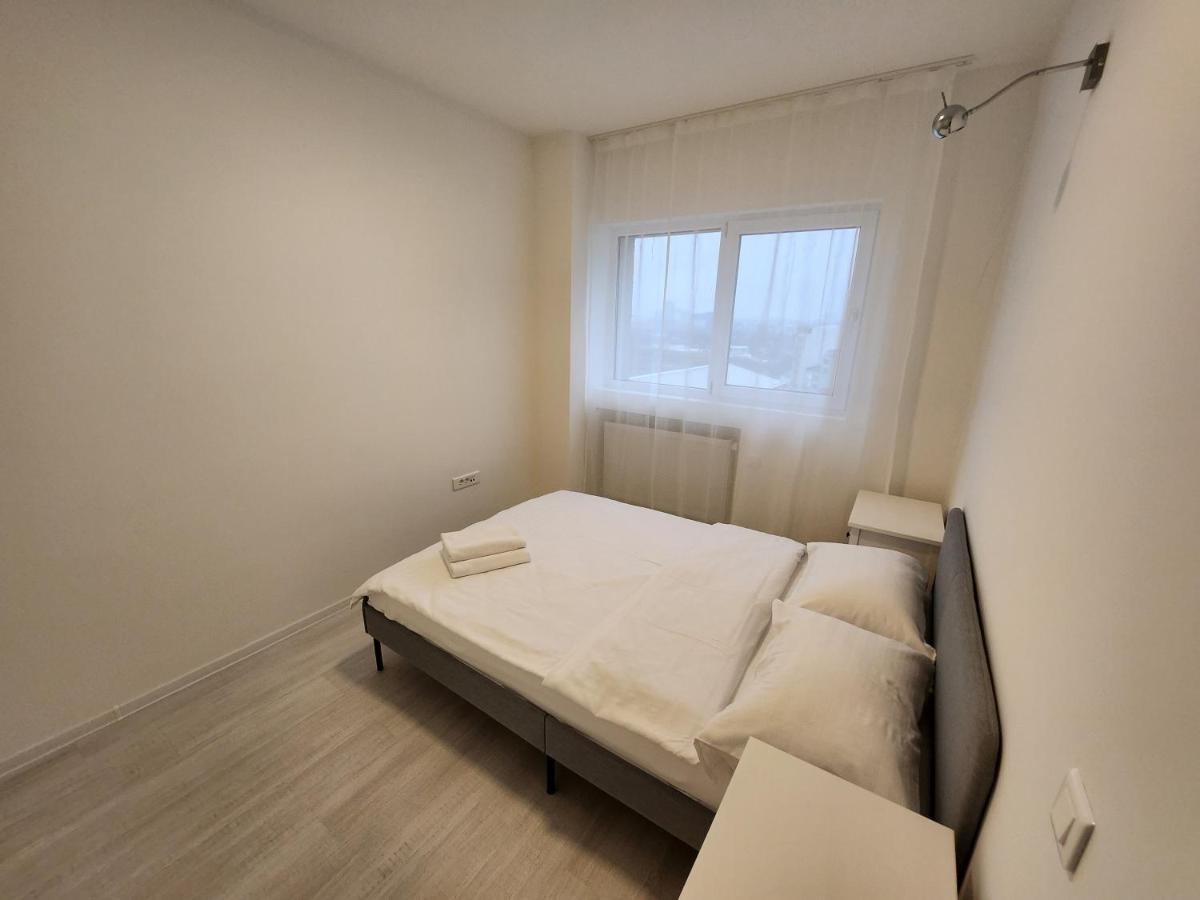 Grand Look & Best Location For Business On Bukarest Eksteriør billede