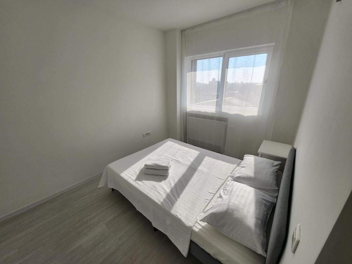 Grand Look & Best Location For Business On Bukarest Eksteriør billede