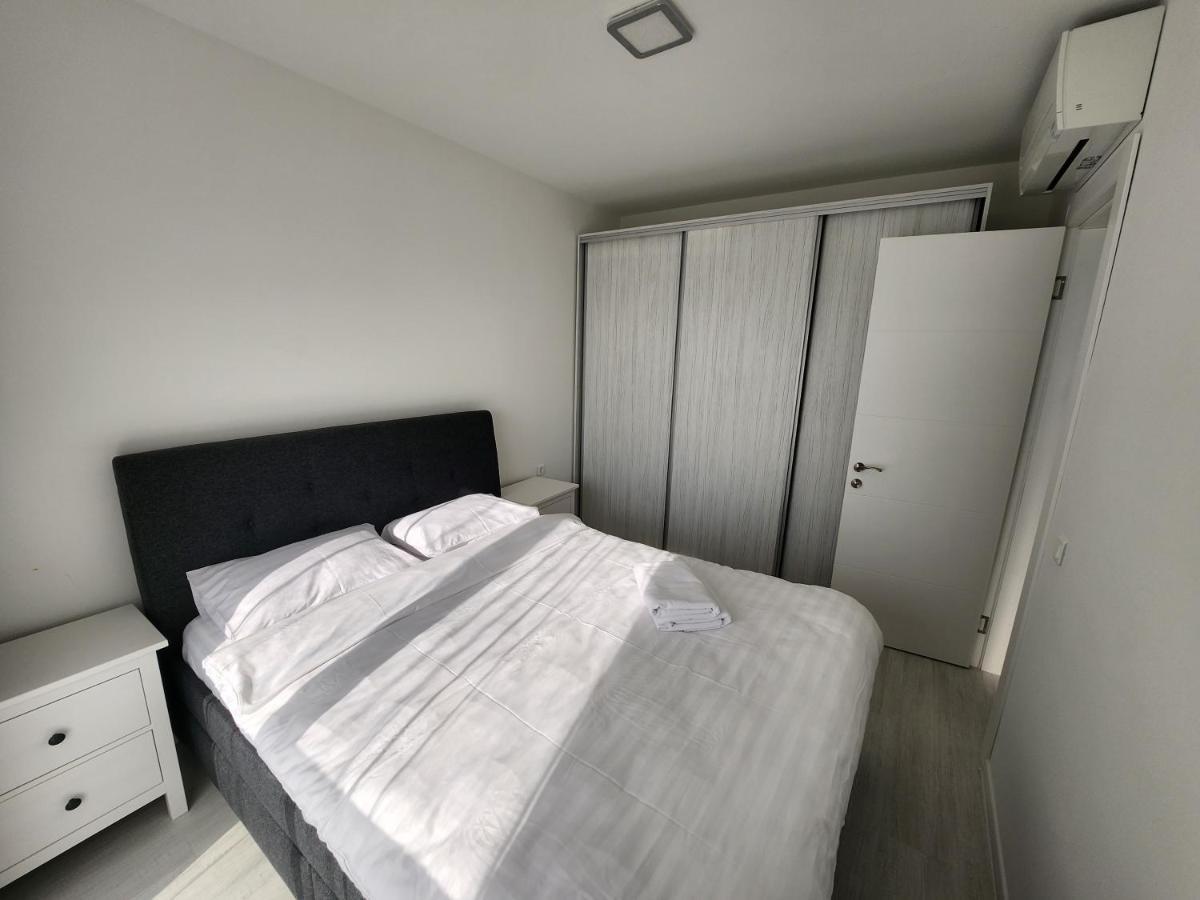 Grand Look & Best Location For Business On Bukarest Eksteriør billede